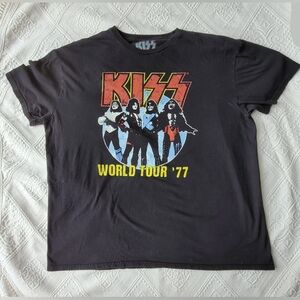 KISS WORLD TOUR '77 T-SHIRT Classic Band Tee Graphic Cotton Crewneck Unisex XL